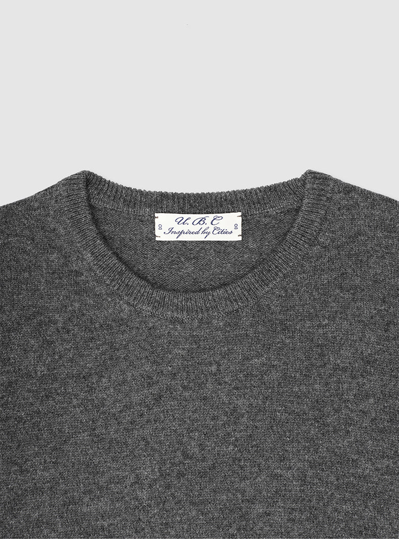 Aki Knit