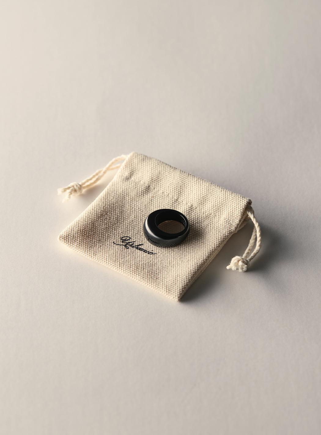 Archive Oval Ring