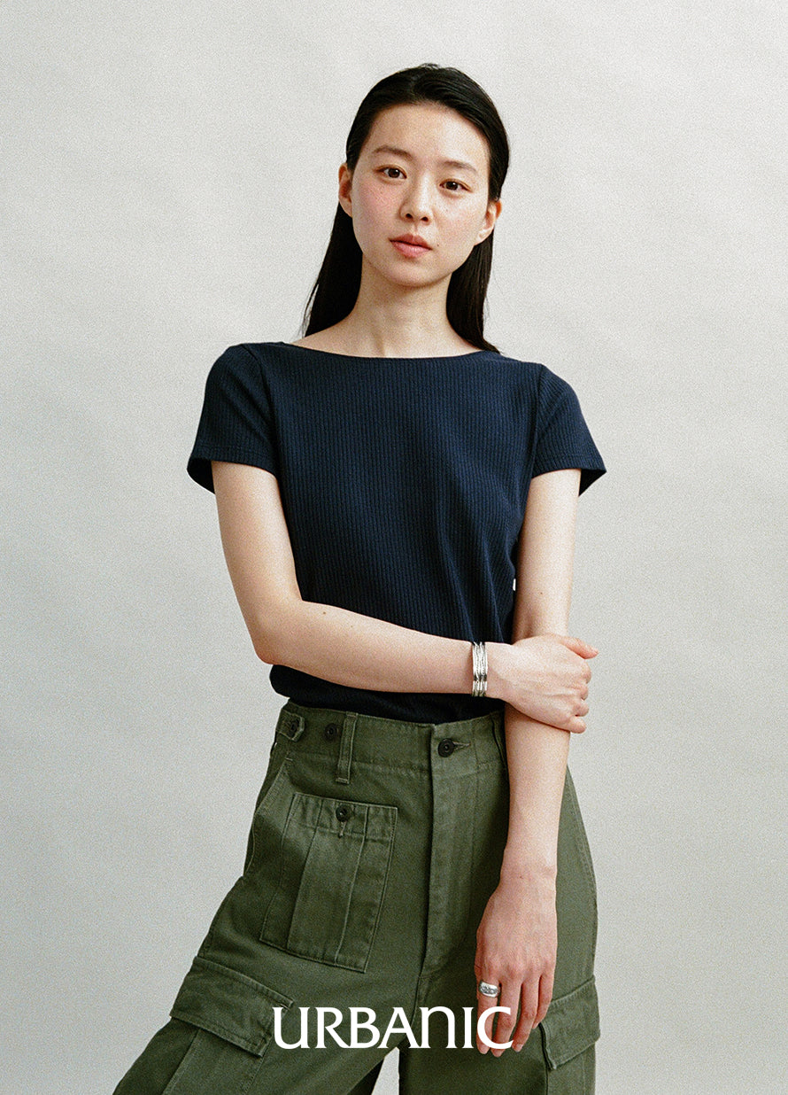Curve Tee