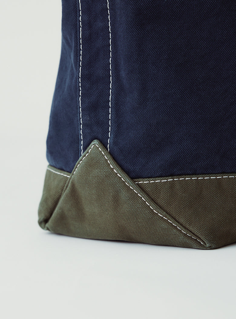 Weathered Shoulder Bag