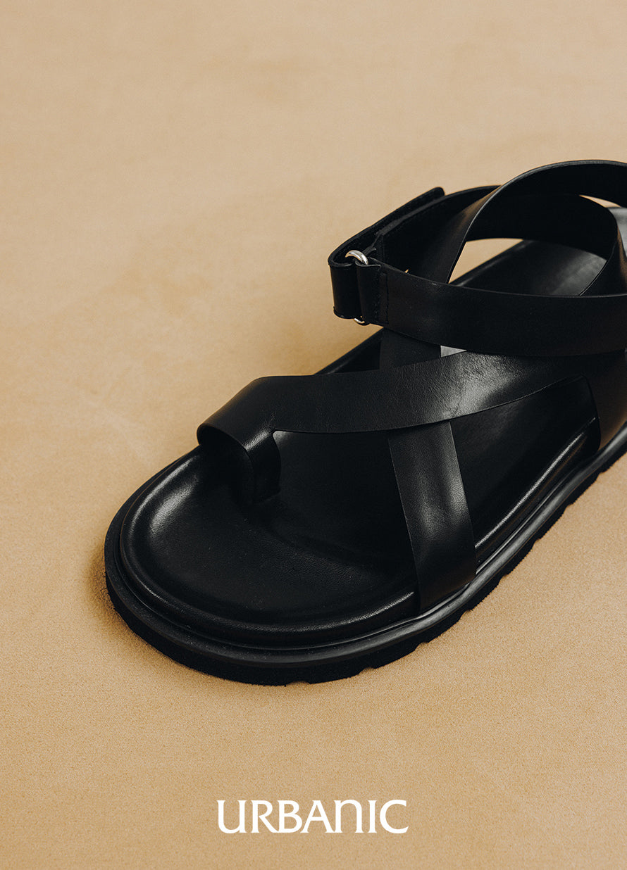 Cove Sandal (Black)