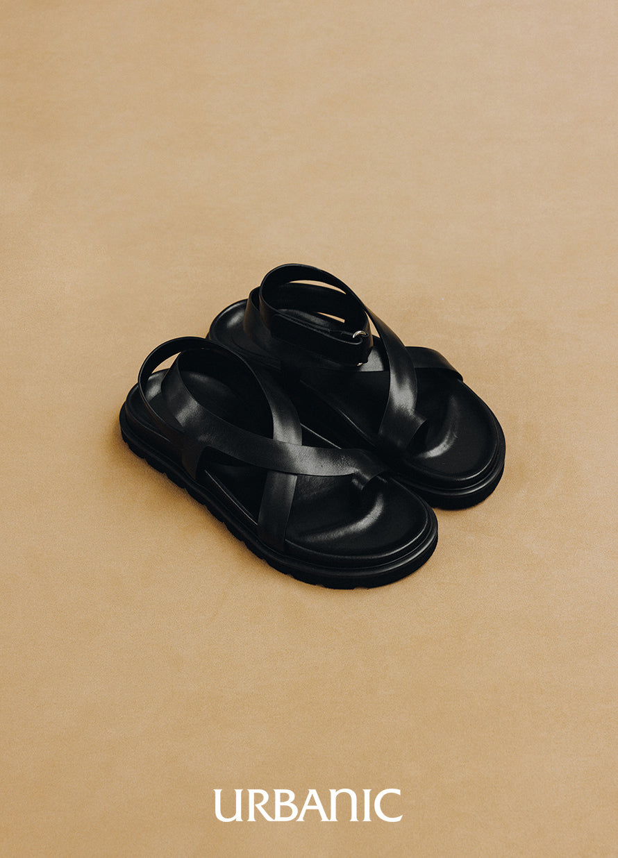 Cove Sandal (Black)